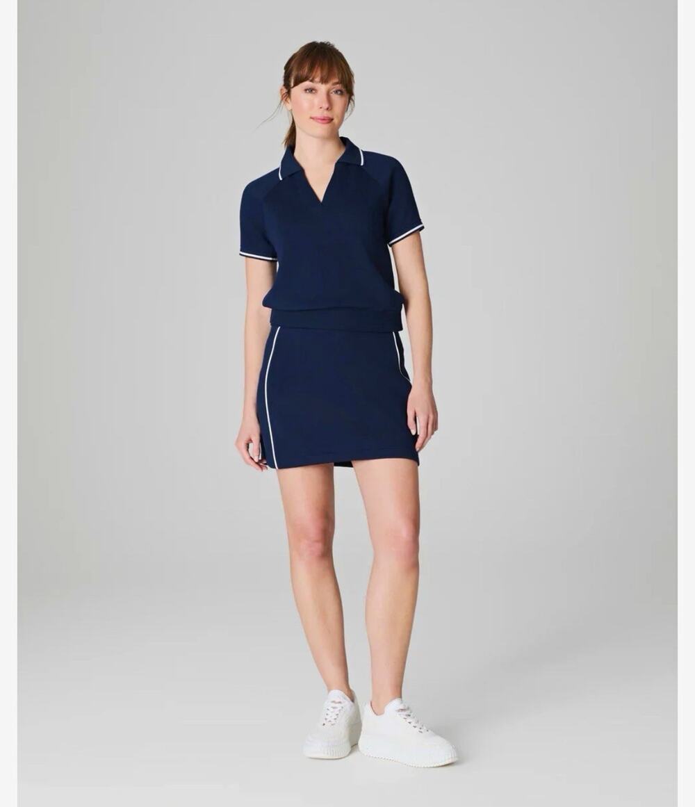 SPANX® AIRESSENTIALS PIQUE SKORT Navy with White side hemming Size S